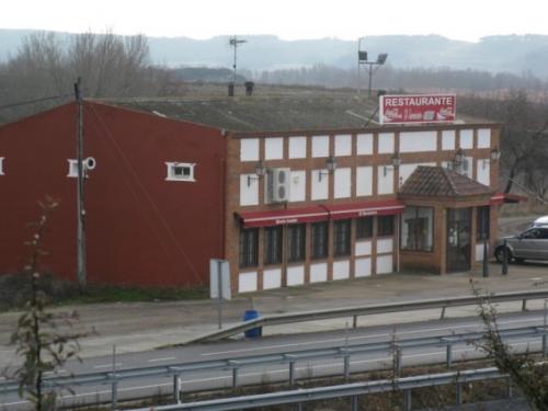 Restaurante «El Sarmiento».